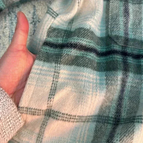 Old Navy extra warm flannel jacket/shirt XS - Picture 4 of 5